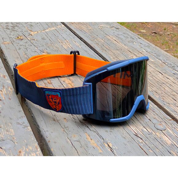Smith Squad Snow Goggles | ChromaPop™ Lens | Excellent Condition High Fives - Picture 2 of 8